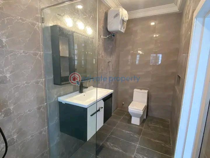 4 bedroom House For Sale Spintex Accra - 8