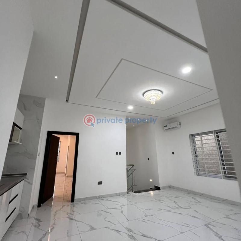 5 bedroom House For Sale Lakeside Estates. Adenta Municipal Accra - 12