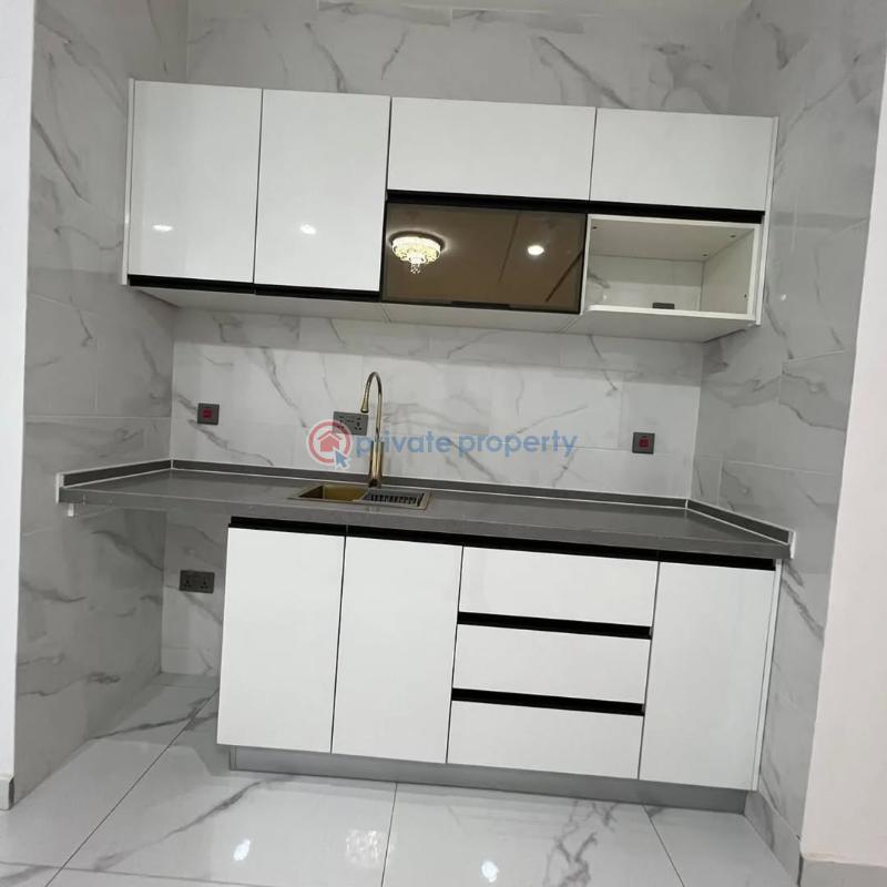 5 bedroom House For Sale Lakeside Estates. Adenta Municipal Accra - 3
