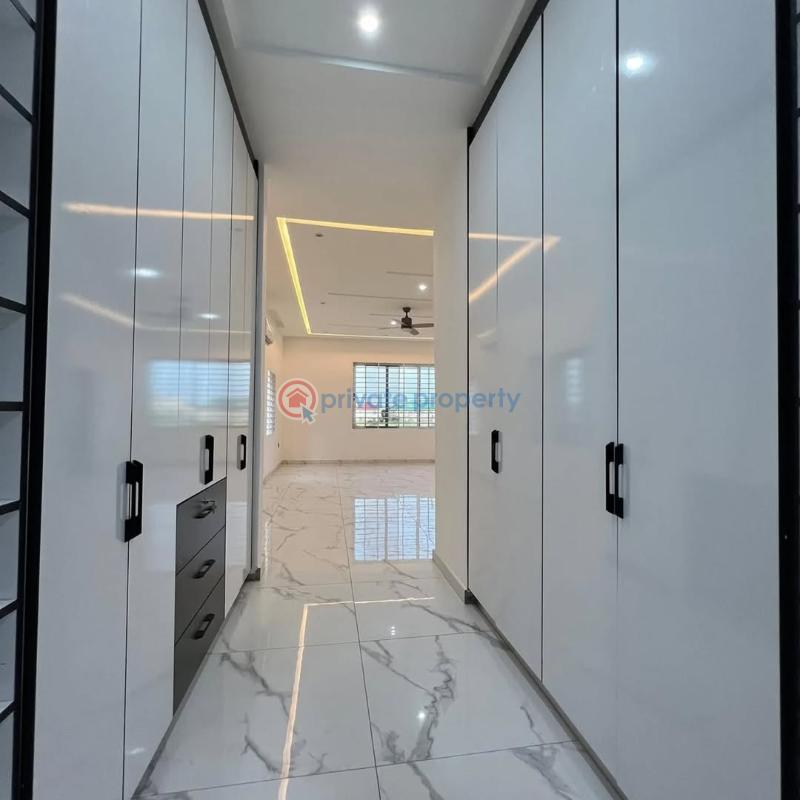5 bedroom House For Sale Lakeside Estates. Adenta Municipal Accra - 17