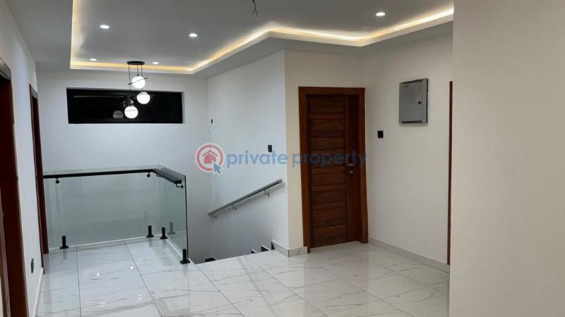 5 bedroom House For Sale Manet Spintex Accra - 9