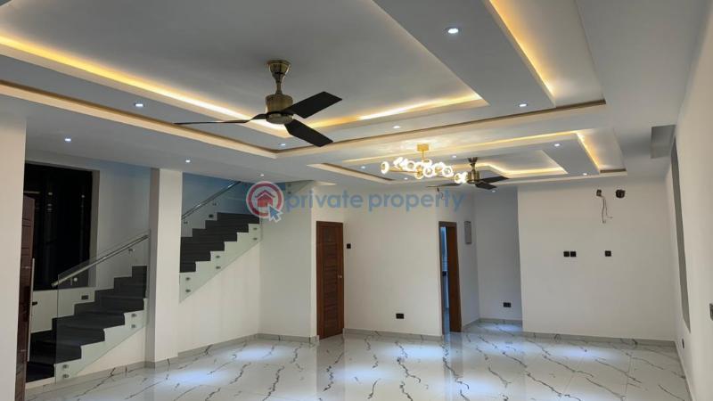 5 bedroom House For Sale Manet Spintex Accra - 4