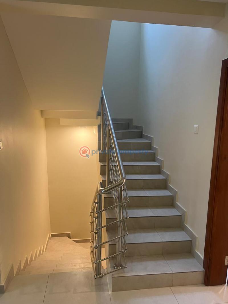5 bedroom House For Sale Tse Addo Accra - 9