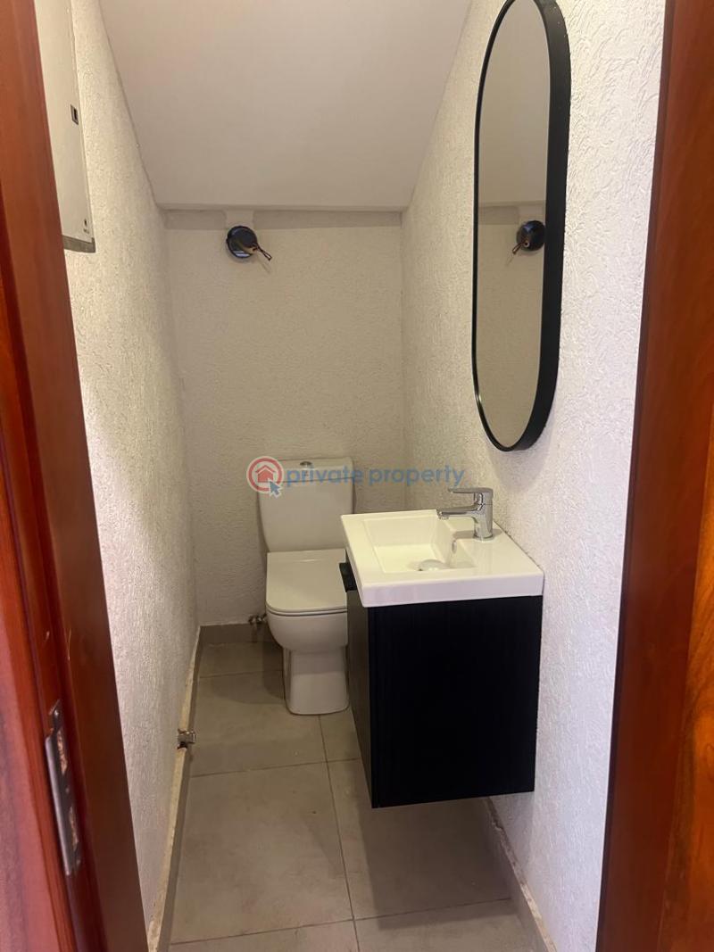 5 bedroom House For Sale Tse Addo Accra - 8