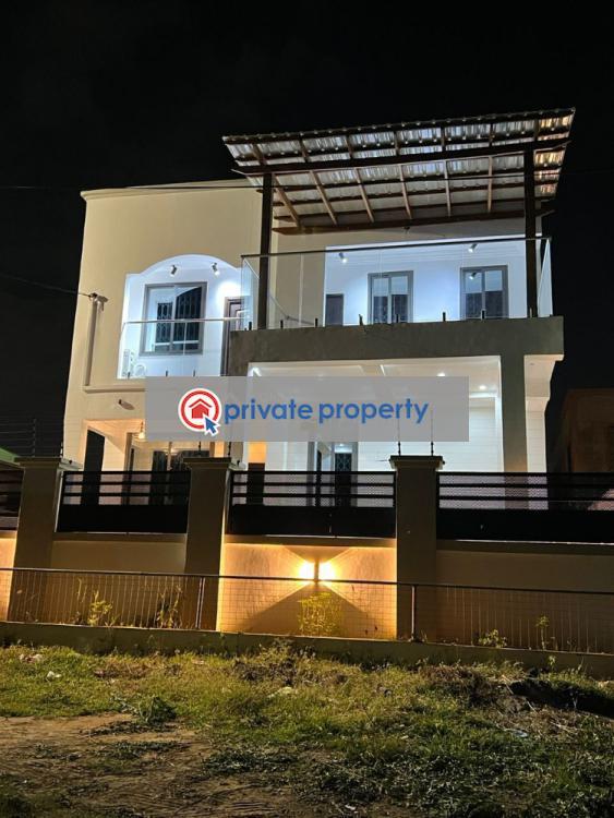 6 bedroom House For Sale Tema Accra - 8