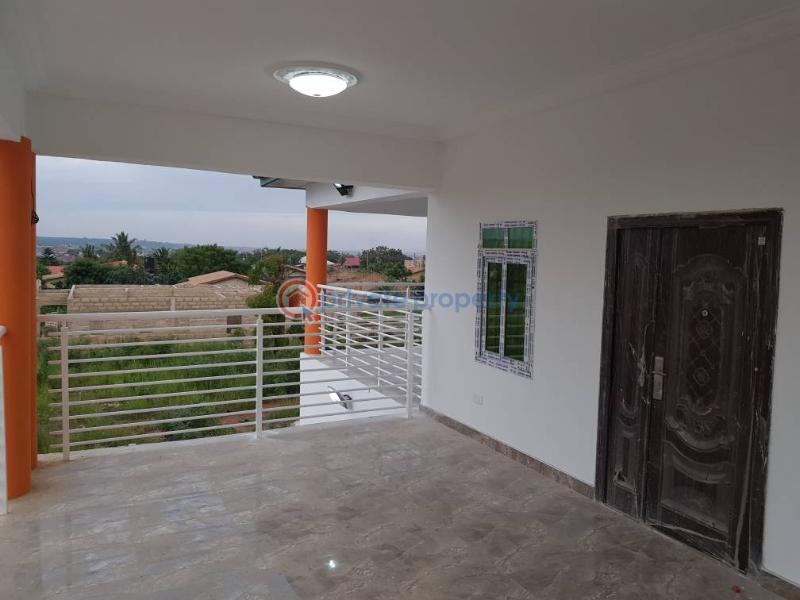 6 bedroom House For Sale Ashiyie Adenta Municipal Accra - 3