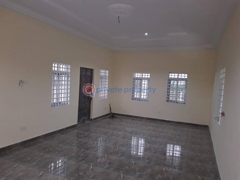6 bedroom House For Sale Ashiyie Adenta Municipal Accra - 6