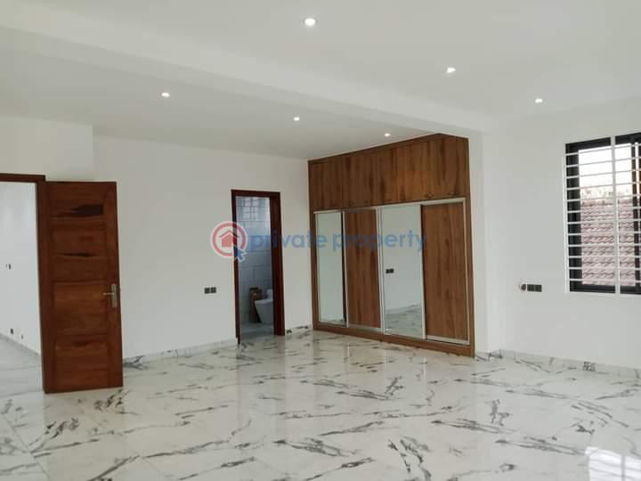 8 bedroom House For Sale Kay Billie Klaer International School Adjiringanor East Legon Accra - 5