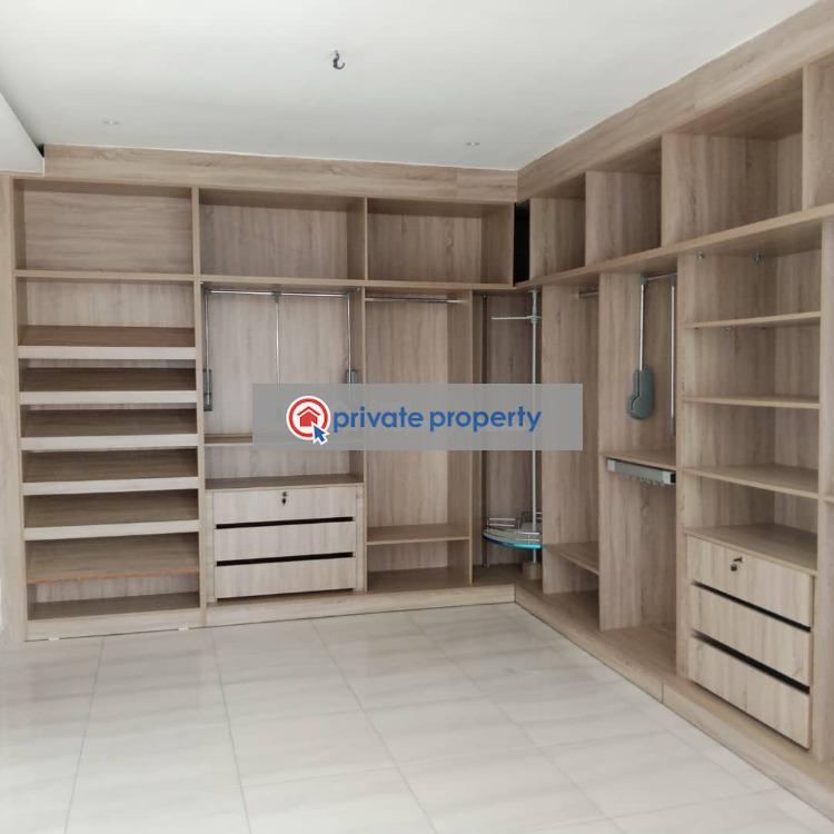 7 bedroom House For Sale &nbsp;trassaco Accra Metropolitan  - 9