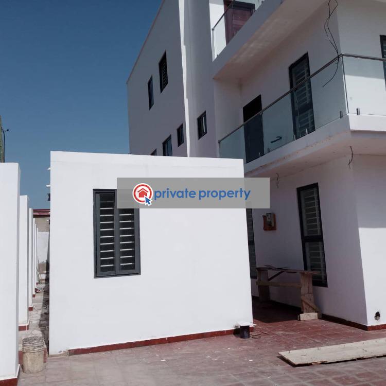 7 bedroom House For Sale &nbsp;trassaco Accra Metropolitan  - 8