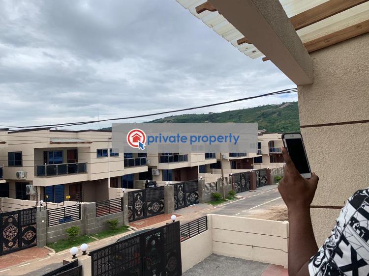 4 bedroom Townhouse For Sale &nbsp;oyarifa Mall Enclaves Oyarifa La Nkwantanang Madina Municipal Accra - 4