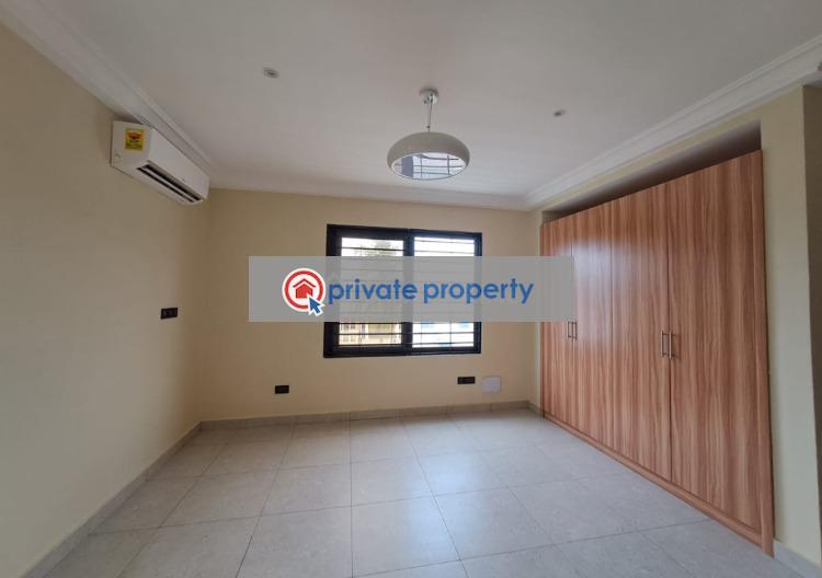 4 bedroom Townhouse For Sale &nbsp;sakumono. Sakumono Tema Accra - 12