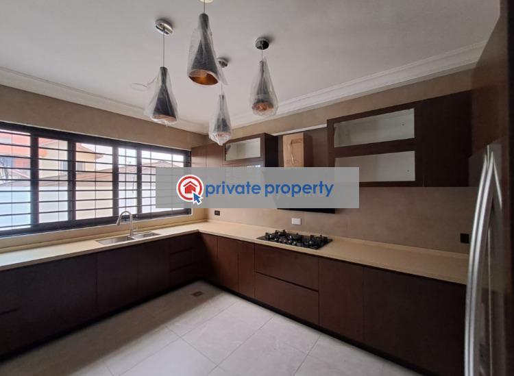 4 bedroom Townhouse For Sale &nbsp;sakumono. Sakumono Tema Accra - 7