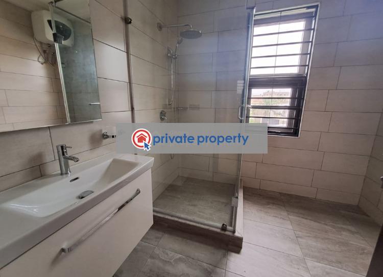 4 bedroom Townhouse For Sale &nbsp;sakumono Tema Accra - 10