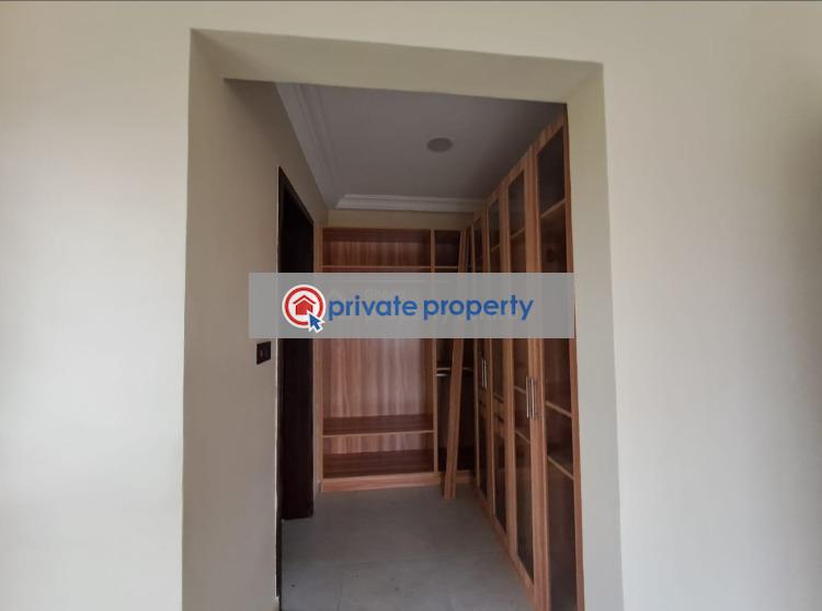 4 bedroom Townhouse For Sale &nbsp;sakumono Tema Accra - 8