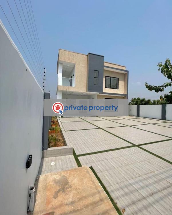 5 bedroom House For Sale &nbsp;ashaley Botswe Lakeside Estate East Legon Accra - 1