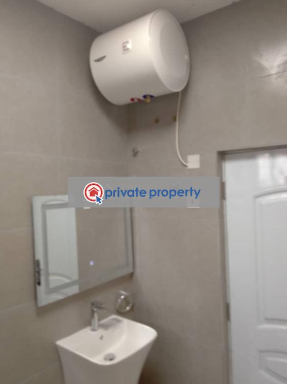 4 bedroom Detached Bungalow For Sale &nbsp;kasoa New Market Road Accra Metropolitan  - 5
