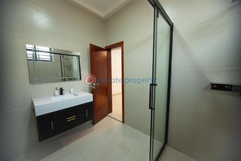 3 bedroom House For Rent Oyarifa Adenta Municipal Accra - 11