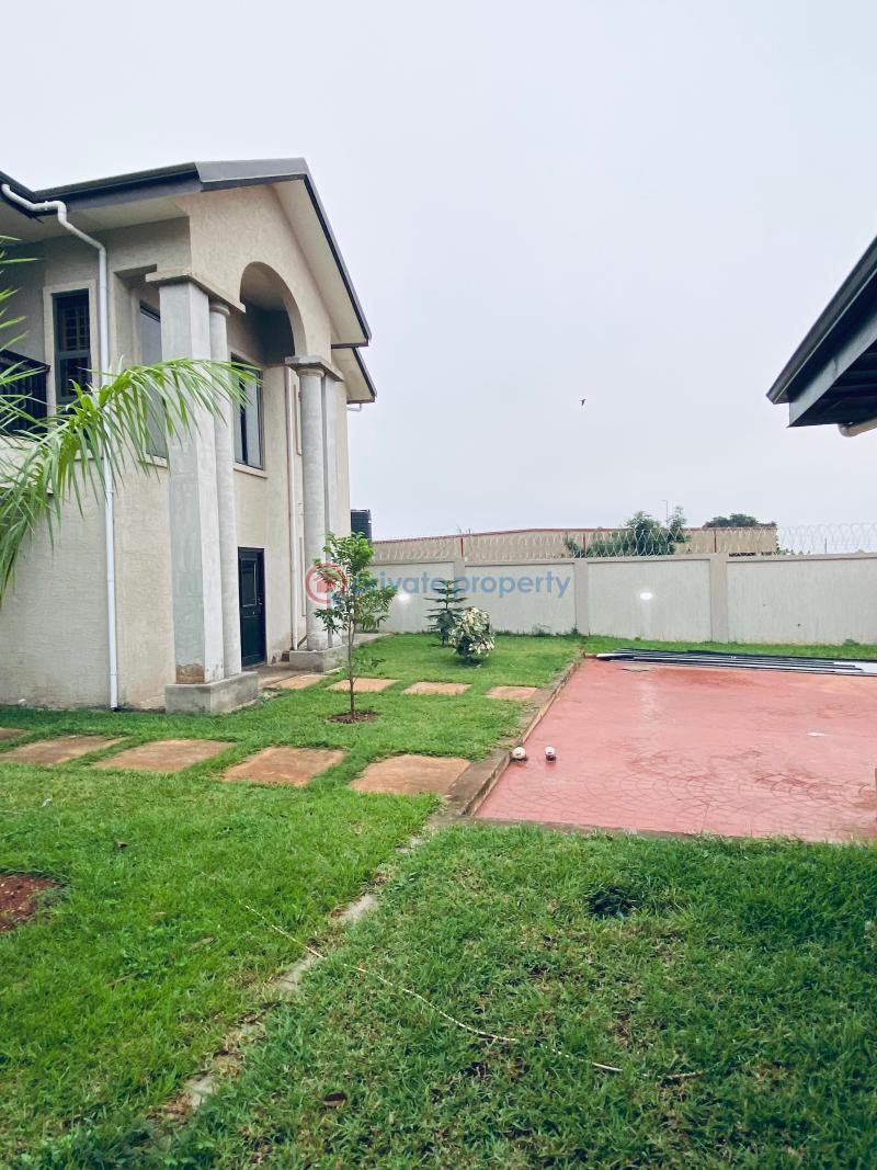 5 bedroom House For Sale Near Atasomaso. Kumasi Metropolitan Ashanti - 6