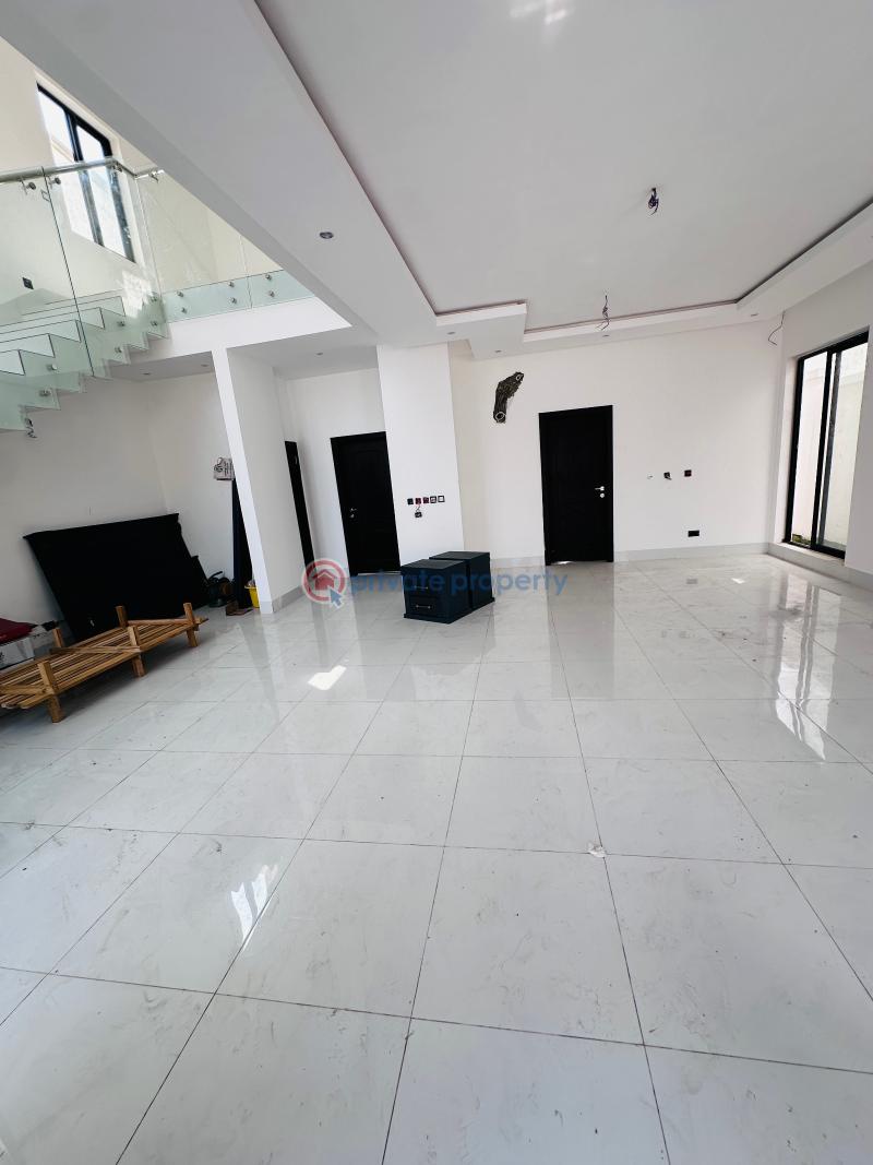 4 bedroom House For Sale Spintex Baatsonaa Kotobabi Accra - 2