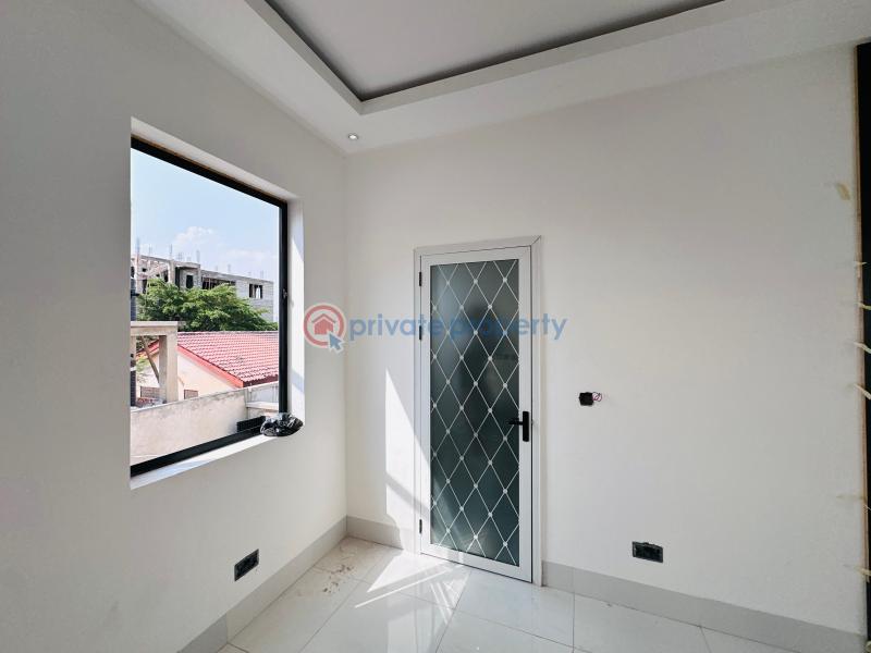 4 bedroom House For Sale Spintex Baatsonaa Kotobabi Accra - 9