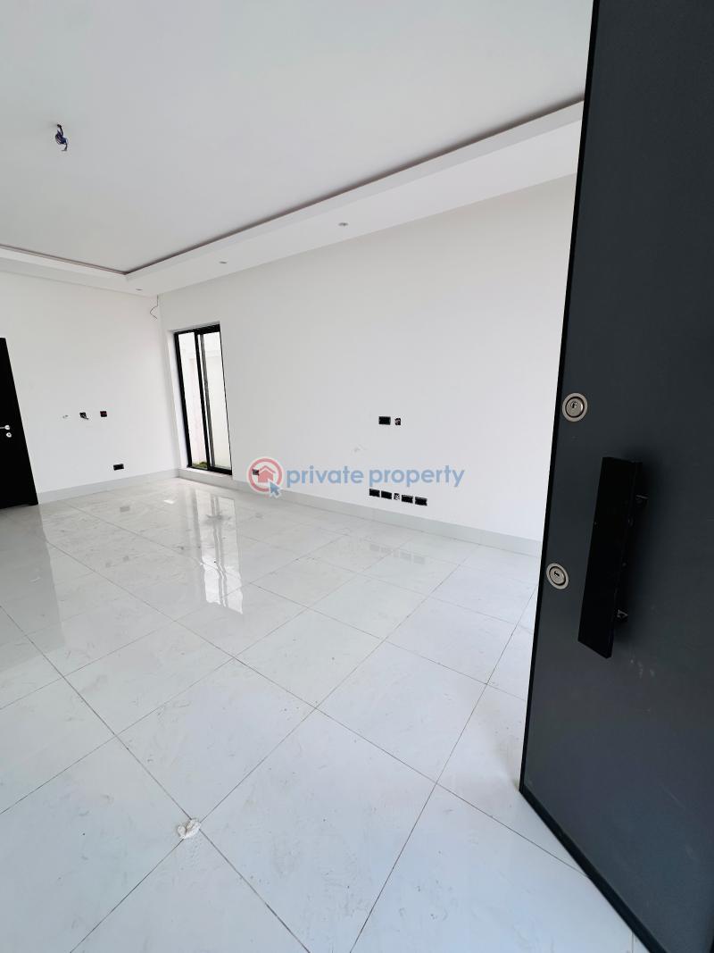 4 bedroom House For Sale Spintex Baatsonaa Kotobabi Accra - 1