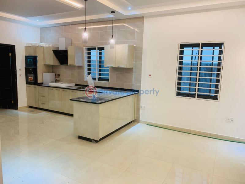 5 bedroom House For Sale Lakeside Estates. Adenta Municipal Accra - 2