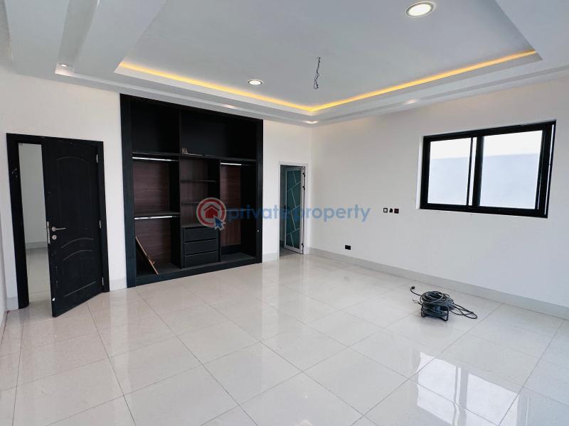 4 bedroom House For Sale Spintex Baatsonaa Kotobabi Accra - 6