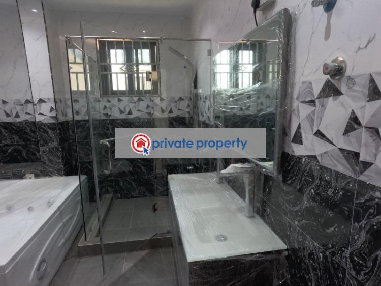 6 bedroom House For Sale &nbsp;lakeside Estate Ashaley Botwe Adenta Municipal Accra - 19