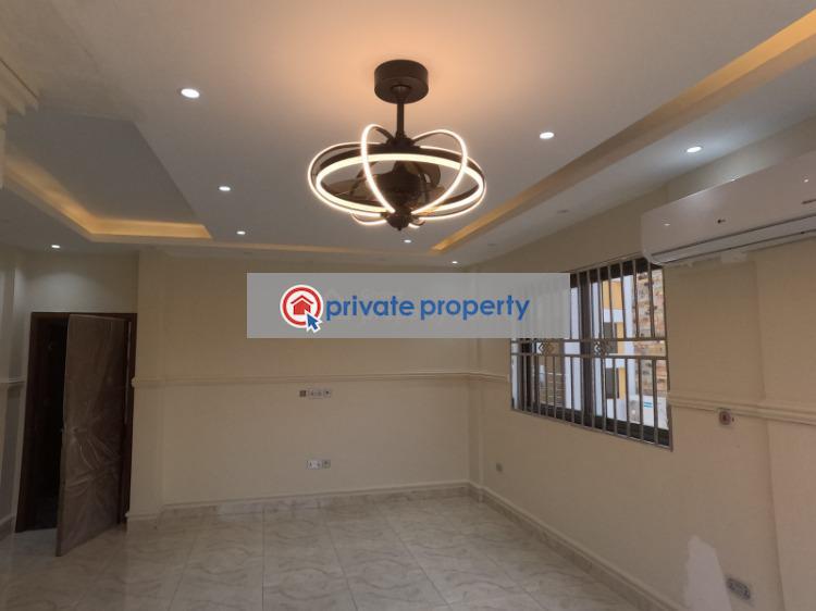 6 bedroom House For Sale &nbsp;lakeside Estate Ashaley Botwe Adenta Municipal Accra - 15