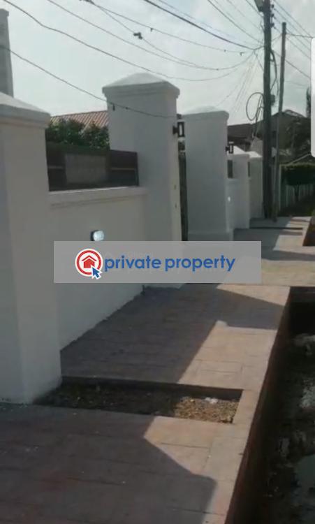 4 bedroom Terraced Duplex For Sale &nbsp;school Junction East Legon Accra - 10