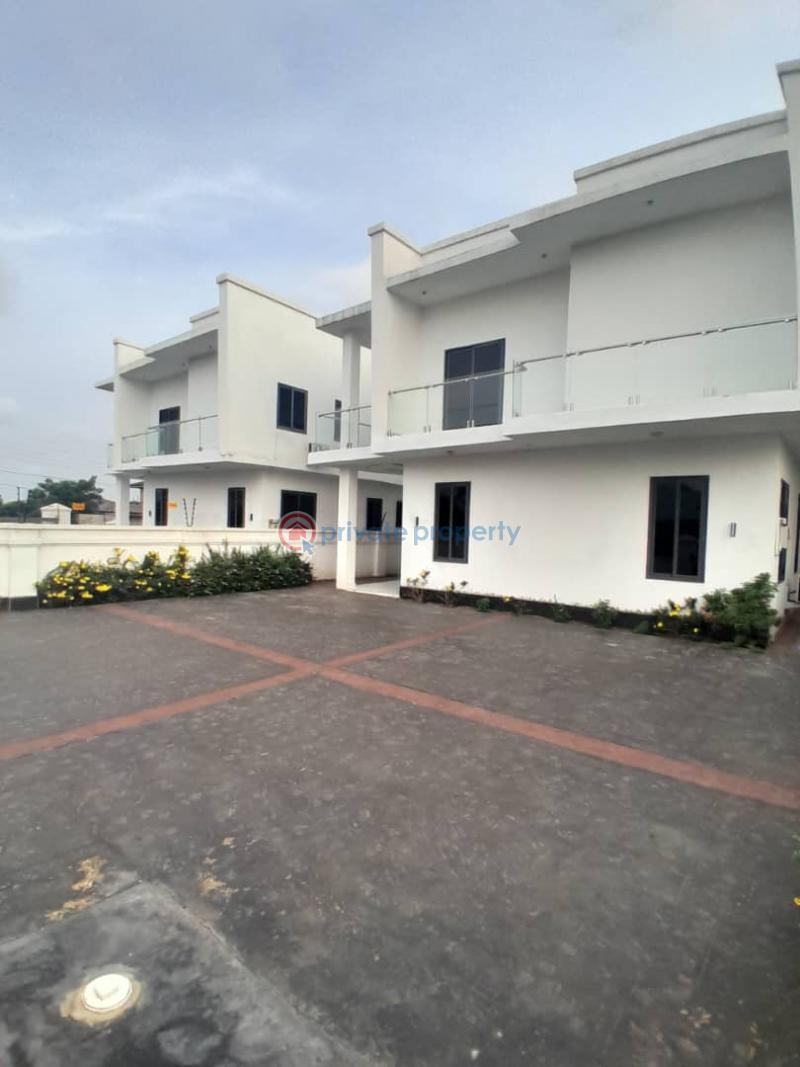 4 bedroom Terraced Duplex For Sale School Junction Adjirnganon School Junction Adjiringanor East Legon Accra - 20