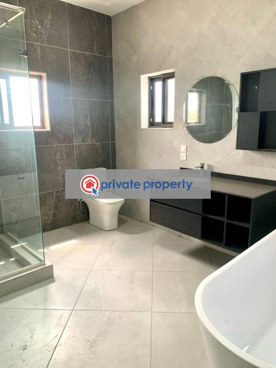 5 bedroom House For Sale Achimota Accra - 14