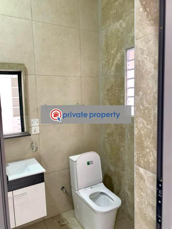 5 bedroom House For Sale Achimota Accra - 12