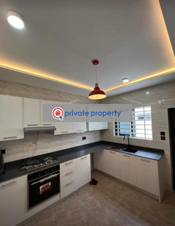 3 bedroom Detached Duplex For Sale &nbsp;spintex Community 18 Spintex Accra - 1