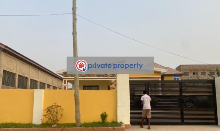 3 bedroom Detached Bungalow For Sale &nbsp;amasaman Ga West Municipal Accra - 2
