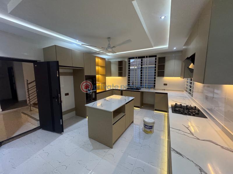4 bedroom House For Sale Kwanwoma On Ahodwo Sokoban Road. Kumasi Metropolitan Ashanti - 5