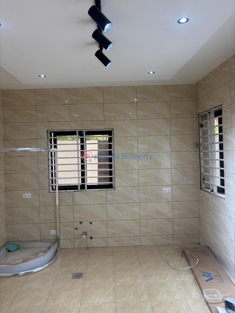 5 bedroom House For Sale Anyinam Santasi Kumasi Metropolitan Ashanti - 3