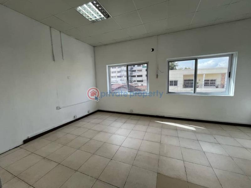5 bedroom House For Rent Asylum Down Accra - 9