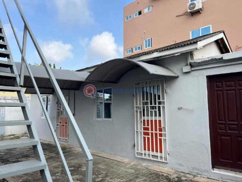 5 bedroom House For Rent Asylum Down Accra - 3