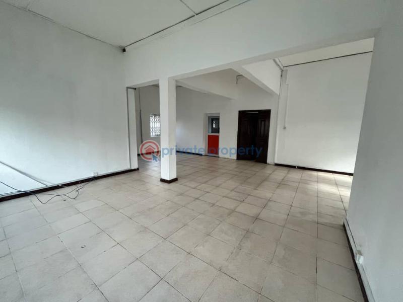 5 bedroom House For Rent Asylum Down Accra - 8