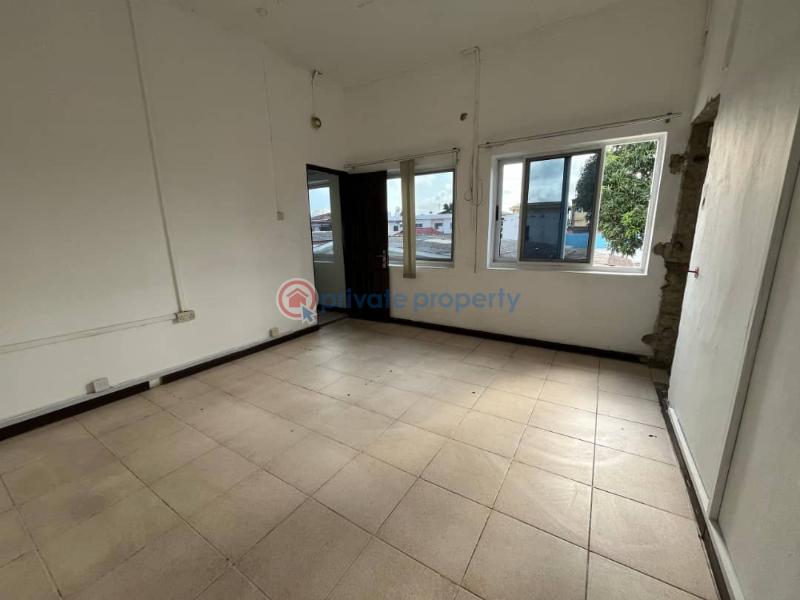 5 bedroom House For Rent Asylum Down Accra - 4