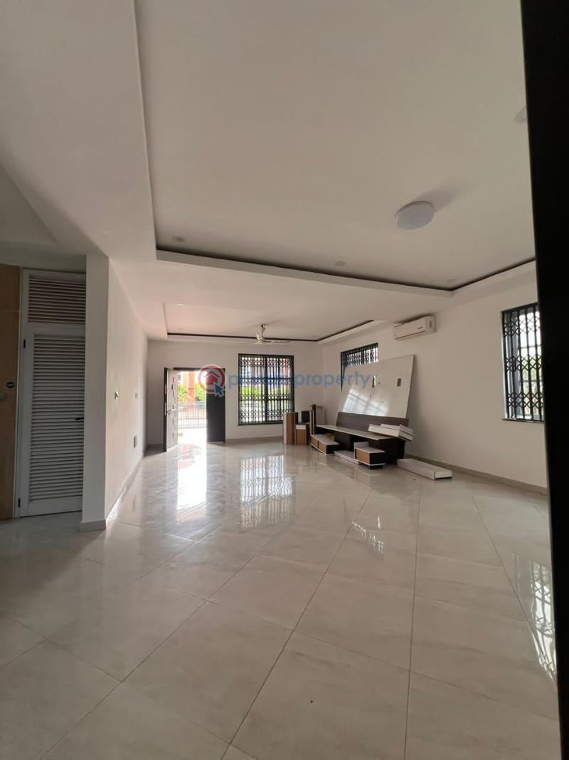4 bedroom Detached Duplex For Sale Pilla 2 Dome Ga East Municipal Accra - 14