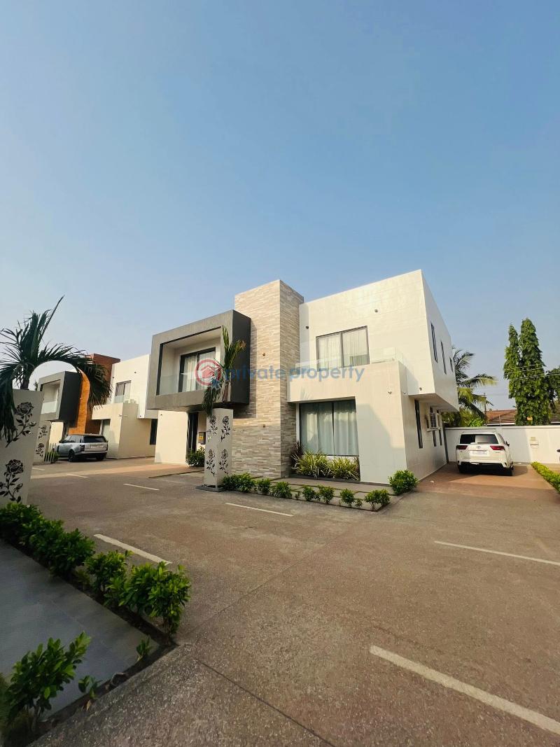4 bedroom House For Sale Ashaley Botwe Adenta Municipal Accra - 0