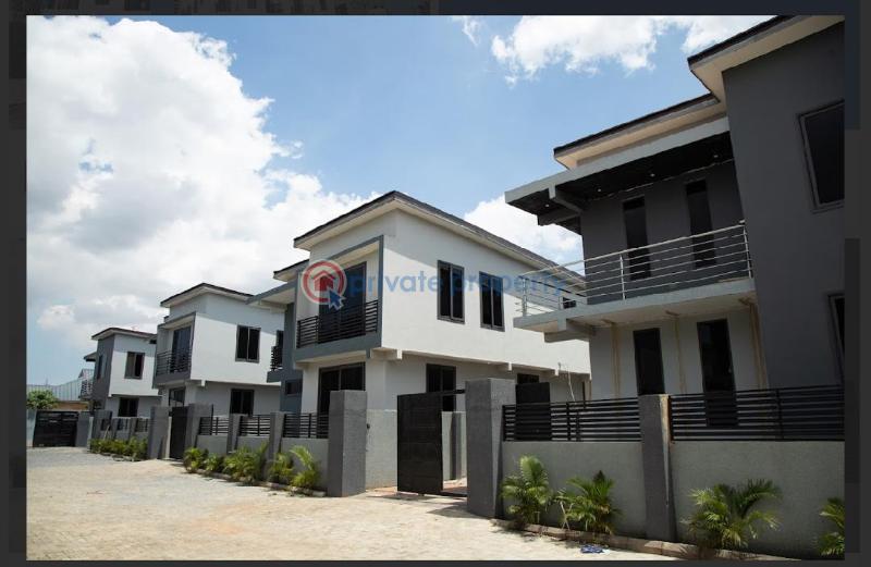 3 bedroom House For Rent Haatso, Dvla Haatso Ga East Municipal Accra - 3