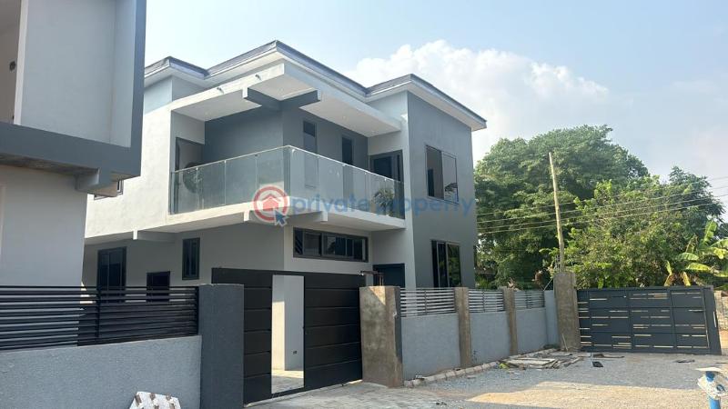 3 bedroom House For Rent Haatso, Dvla Haatso Ga East Municipal Accra - 1