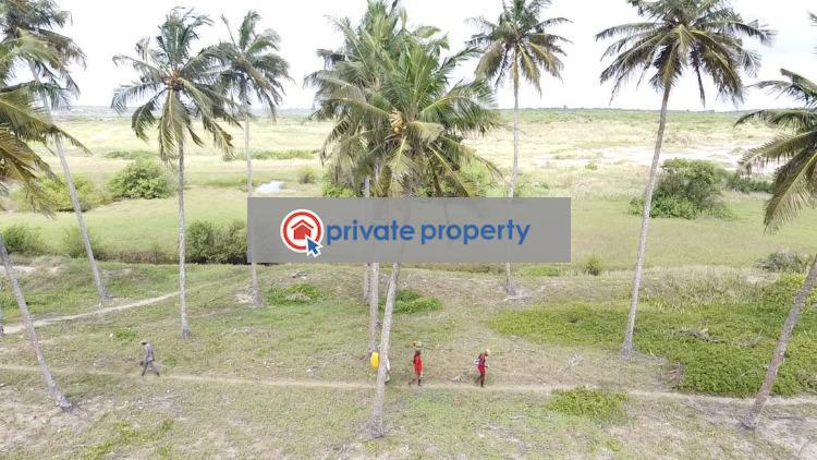 Mixed use Land For Sale &nbsp;gyangyanadze Effutu Municipal Central Region - 4