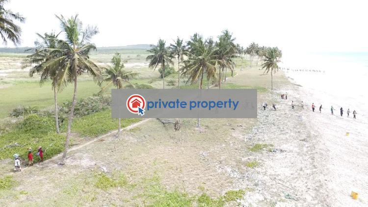 Mixed use Land For Sale &nbsp;gyangyanadze Effutu Municipal Central Region - 6