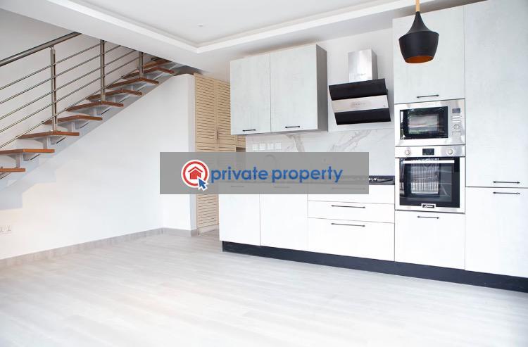3 bedroom Townhouse For Sale &nbsp;tseaddo High Street East Airport Airport Residential Area Accra - 3