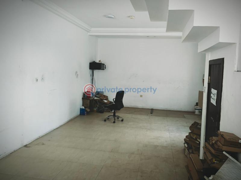 7 bedroom Office Space For Rent Accra Metropolitan  - 11